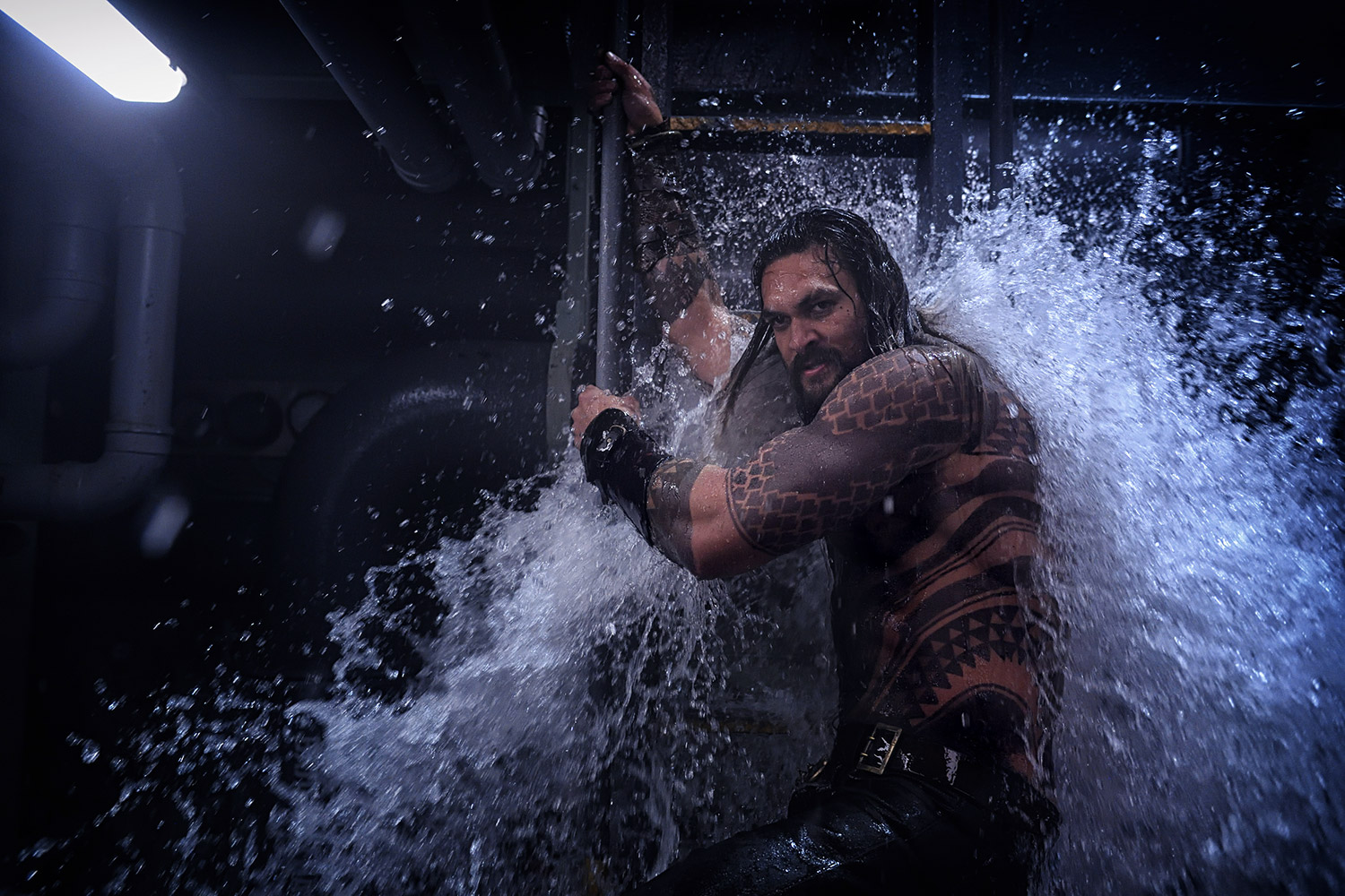 jason momoa aquaman